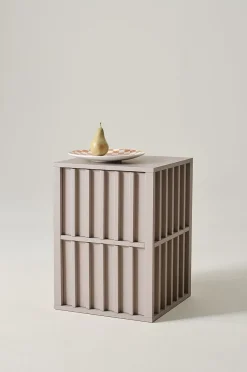 IKSEON sidebord 40x40 cm