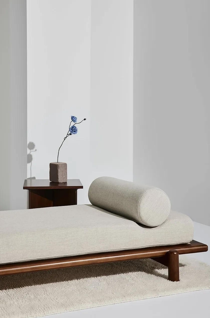 Julie daybed base