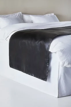 LEA sengetæppe i hotelstil 45 cm