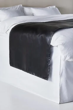 LEA sengetæppe i hotelstil 60 cm
