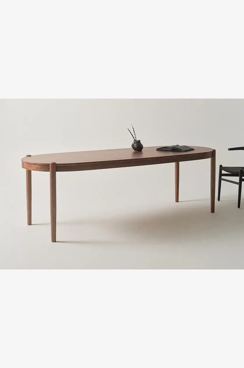 NATTAVAARA ovalt spisebord 90x240 cm