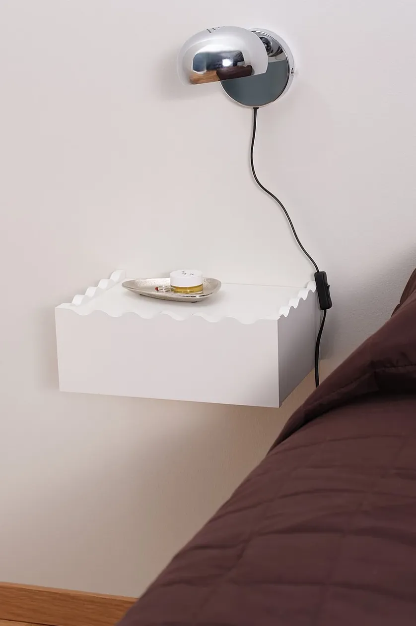 NYPEN Sengebord