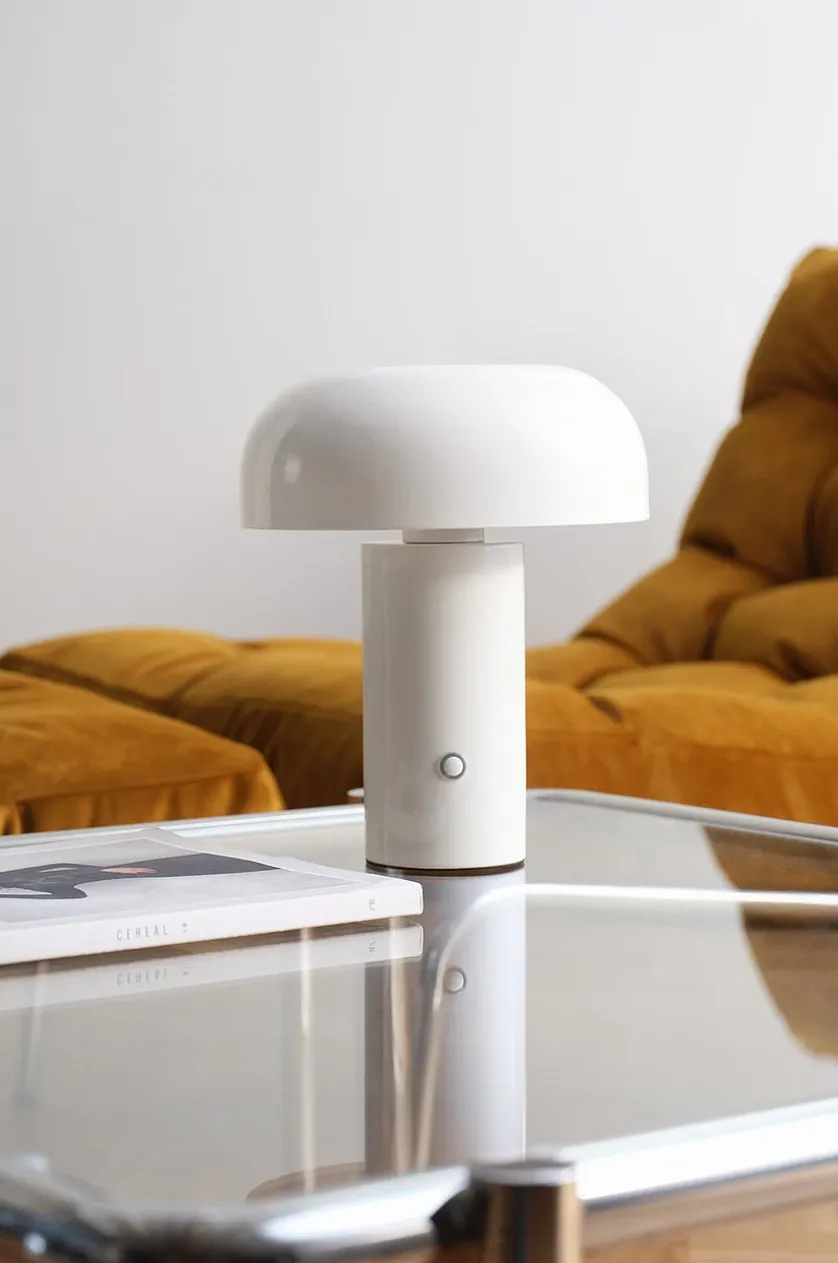 RAGGE bærbar bordlampe