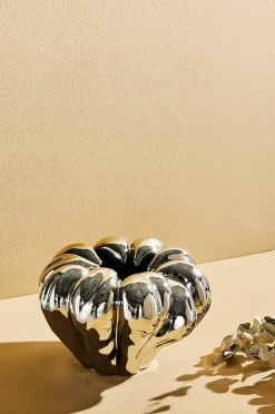 Ruth vase