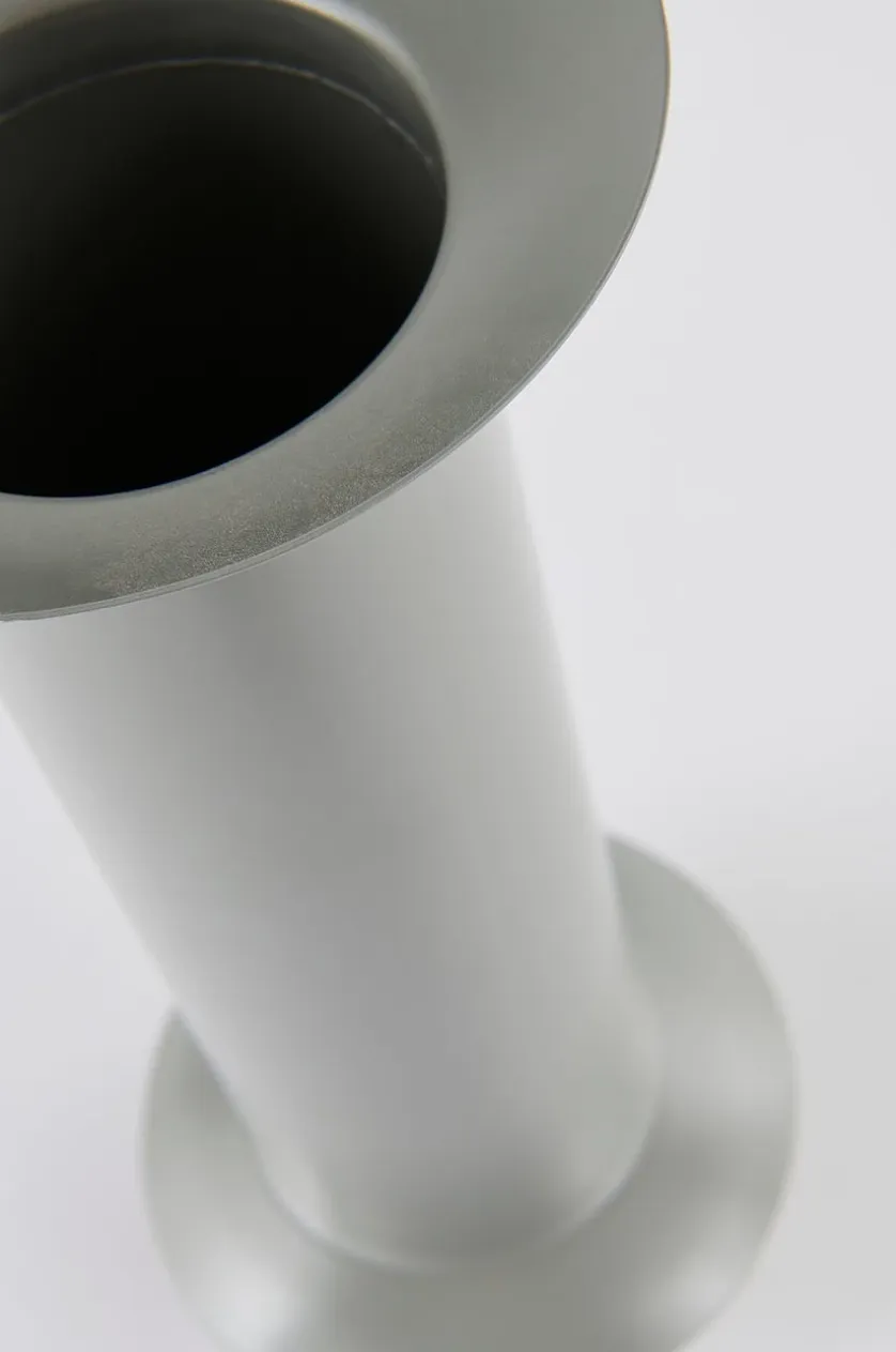 TORY vase