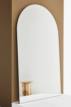 Uma Bold spejl 198x119 cm