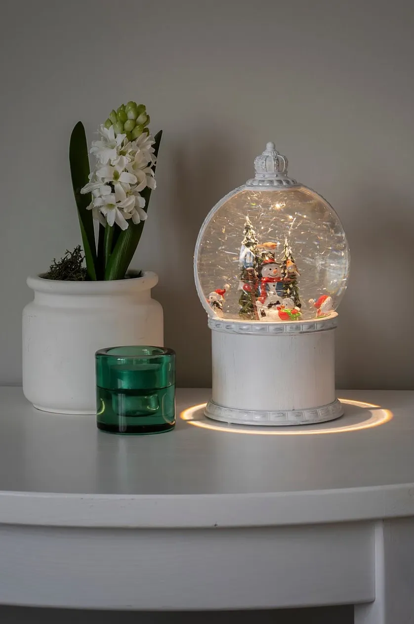Vandfyldt juledekoration højde 21 cm